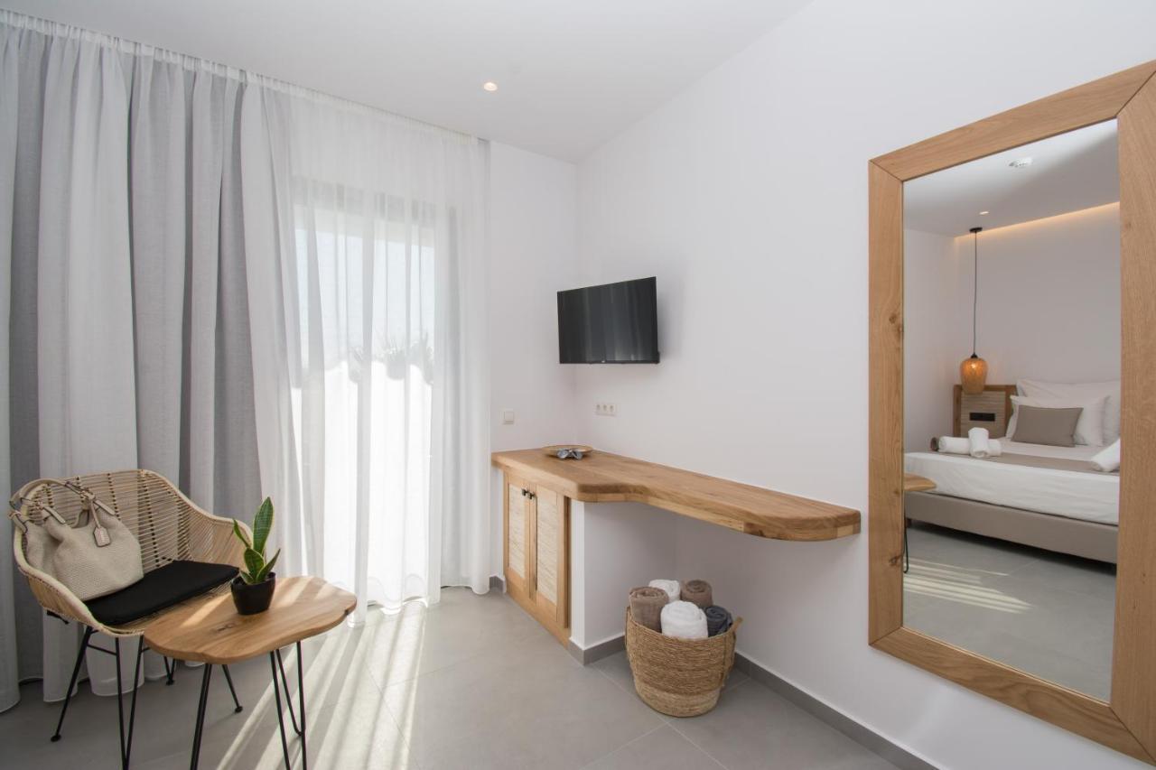 Aqua Blu "Adults Only" - "By Checkin" Apartment Херсонисос Екстериор снимка