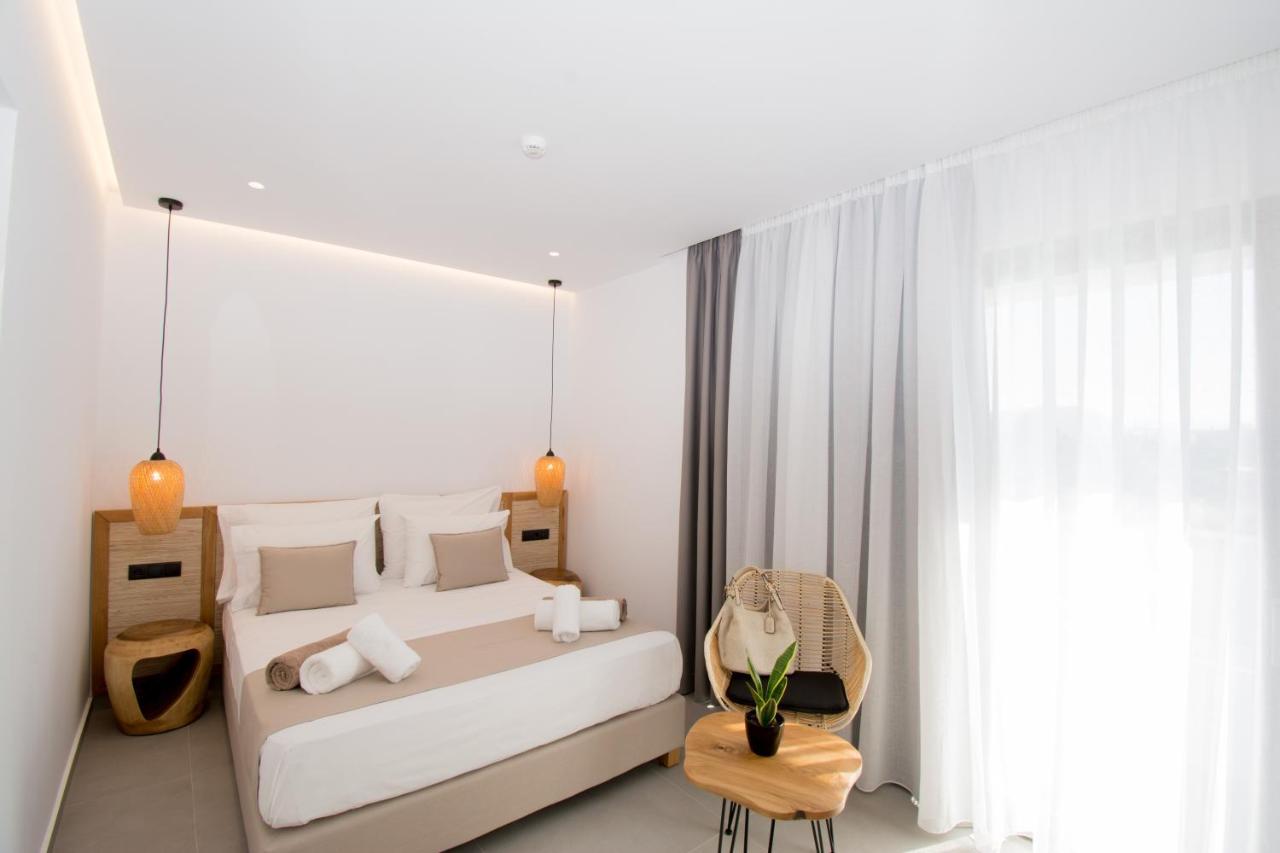 Aqua Blu "Adults Only" - "By Checkin" Apartment Херсонисос Екстериор снимка